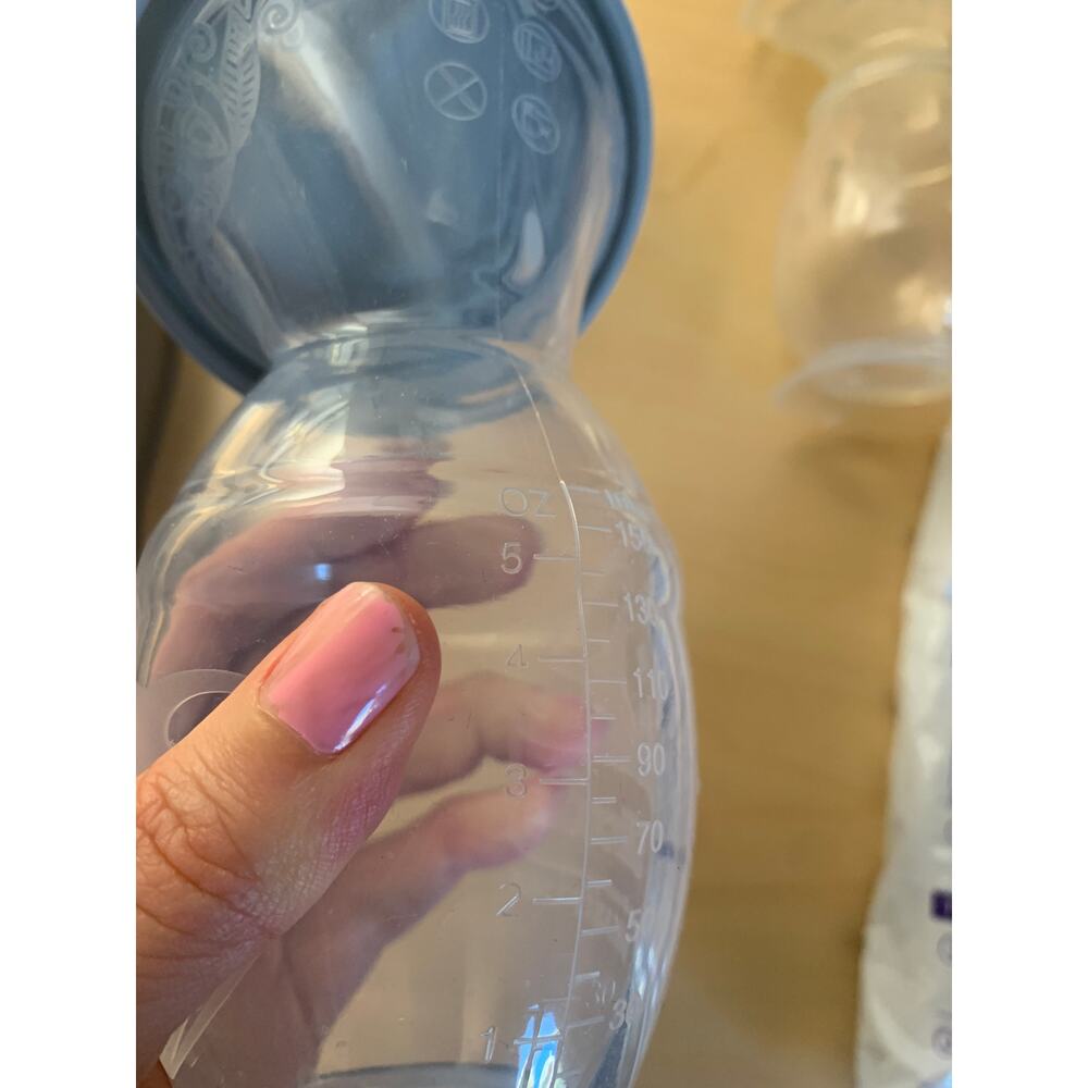 Haaka Silicone Breast Pump, Storage Bags, Collection Cup Lot (4) - Picture 2 of 5